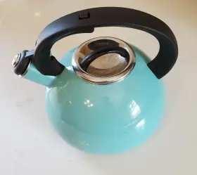 Kt1903190 Aidea Stainless Steel Tea Kettle 2.4-quart Teal