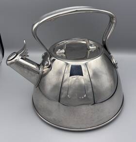 All-clad 177-4053 All-clad Metalcrafters Stainless Steel Whistling Tea Kettle 2 Quart 1.9l Induction