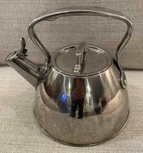 556-9056 All-clad Metalcrafters Stainless Stove Top Tea Kettle 2 Quart A4