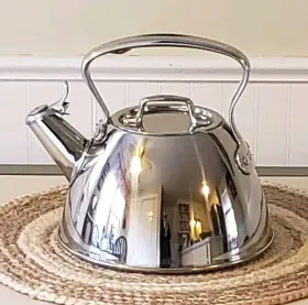 684-0271 All-clad Metal Crafters 2 Quart Whistling Stainless Steel Kettle Tea Pot