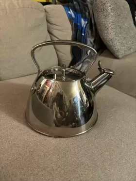A42663245 All-clad Stainless Steel Tea Kettle Teapot 2 Quart Induction Compatible