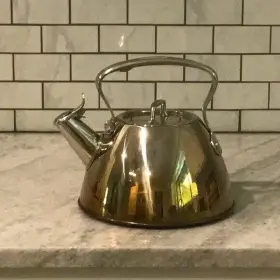 M556-9056 All-clad Stainless Steel Tea Kettle 2 Quart Induction Compatible Silver