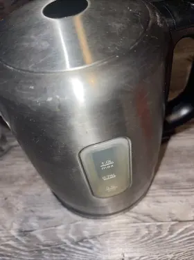 Amazonbasics 744759950246 Stainless Steel Portable Fast Electric Hot Water Kettle For Tea And Coffee 1 L