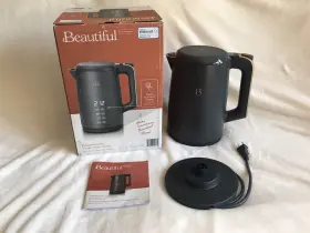 Beautiful 829486190360 1.7l Electric Kettle