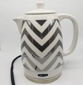 Kk2038 Bella 1.8 Liter Electric Ceramic Tea Kettle White Silver Chevron Pattern Clean