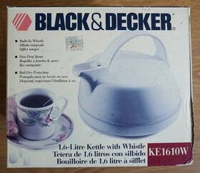 Black Decker Ke1610w And 1.6l Kettle With Whistle New