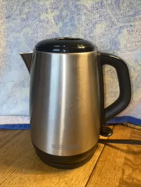 Ke1700sd-2 Black Decker And Stainless Steel Electric Kettle