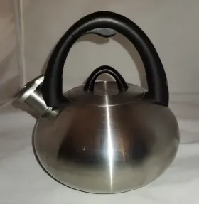 0940912 Calphalon 2 Qt 1.9l Whistling Tea Kettle 4402
