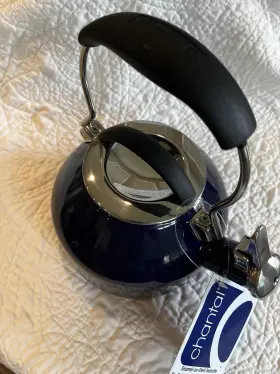 37-lmk Chantal Landmark Tea Kettle Blue New 1.8 Quart / 1.7 Lt Enamel On Steel
