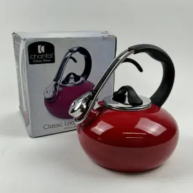 37-loop Chantal Classic Loop Enamel-on-steel 1.8 Quart Teakettle Chili Red