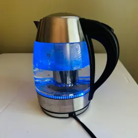 Rj11-17-sti-0t Chefman 1.8l Electric Kettle With Led Light And 1500 Watt Heater