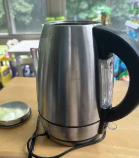 Rj11-18-ss-wm Chefman 1.8 Liter Fast Heating Electric Kettle Rj11-18-s Stainless Steel 1500w