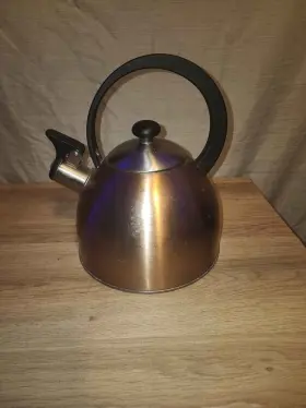 72212 Creative Home 2.1 Quart Stainless Steel Stovetop Whistling Tea Kettle Clean