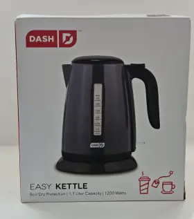 Dezk003gy Dash Easy Kettle 1.7 Liter Electric Water Heater Rapid Boil Handy Clean