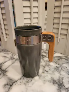 782-0629-040 Ello Fulton 16oz Ceramic Travel Tumbler With Lid. Wood And Stainless Handle