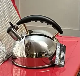 59010 Farberware Whistling 2.5 Quart Stainless Steel Stovetop Tea Kettle New In Box