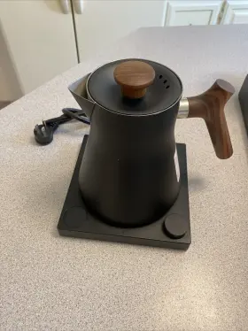 1171bl-wn Fellow Corvo Ekg Electric Tea Kettle - Pour Over Coffee And Walnut Handle