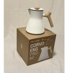 1171prowm Fellow Corvo Ekg Pro White 0.9l 1200w Cordless Electric Kettle Temp Control