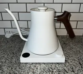 Ee01aa10 Fellow 1180 Stagg Ekg Electric Kettle Matte White Maple Used