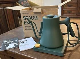 Fellow 850014962883 Stagg Ekg Pro Electric Gooseneck Kettle - Pour Coffee And Tea Matte Green