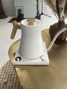 Fellow 850014962920 Stagg Ekg Electric Tea Kettle Matte White Maple Wood Accents