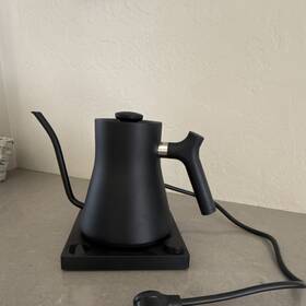 Fellow Ee01a1a1 Corded Electric Gooseneck Kettle Black Stainless Steel