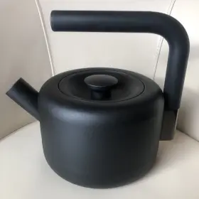Th-7233 Fellow Clyde Stovetop Tea Kettle Matte Black Modern Design Futuristic Star Trek