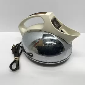 F1-ke720 Ge Fi-ke720 Electric Kettle Chrome Mcm 1500 Watts Made In Canada Vtg