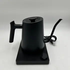 0449 Greater Goods Electric Gooseneck Kettle 1200w Fast Heating 1l Onyx Black
