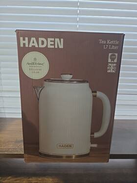 Haden Hk01100-us 1.7l Electric Kettle Hearth And Hand With Magnolia Cream/gold New