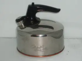 Cu05d Le Creuset Revere Ware 1 Quart Whistling Tea Kettle Copper Bottom Stainless Small