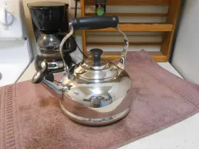 N18002 Le Creuset Tea Kettle 1.7 Quart Stainless Whistling Very Light Signs Of Use