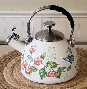887025 Lenox Butterfly Meadow White Enamel Tea Kettle 2.5 Quart Euc