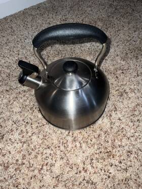 Mainstays 887031000764 1.8-liter Whistle Tea Kettle Induction Compatible Stainless Steel