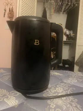 19026 Onetouch Beautiful 1.7-liter Electric Kettle 1500 W With One-touch Activation Black Sesam