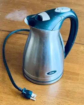 G300ee Oster Electric Water Kettle Tea Coffee Pot 1.5 L Stainless Steel