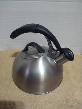 Oxo 0711 Pick Me Up 1.8 Quart Stainless Steel Tea Kettle 18/8 Whistling Hot Water Coffee