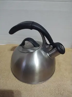 0711 Oxo Pick Me Up 1.8 Quart Stainless Steel Tea Kettle 18/8 Whistling Hot Water Coffee