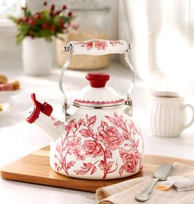 Pioneer Woman Pw45007796140cm The Agatha 2 Quart Enamel Whistling Tea Kettle Rare Red And White New