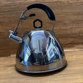 L2242 Princess House Heritage Stainless Steel 2.5 Quart Whistling Kettle #2242 New No Box