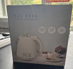 Rae Dunn 192598472694 Brew Electric Water Kettle Stainless Steel 1.5 Liter White Nib