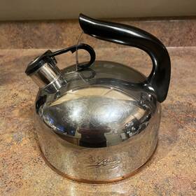 Revere Ware C00h 2.5 Quart Whistling Tea Kettle Copper Bottom Paul China