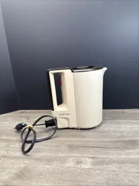 C3840 Russell Hobbs Electric Kettle Model