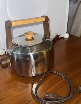 Salton Tk-20 Electric Kettle Stainless Steel 1500w Vintage And Rare B-10