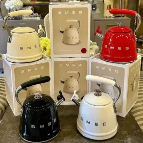 Cklw2001 Smeg 50s Retro Whistling Tea Kettle 2.3l Stainless Steel Stovetop Cream