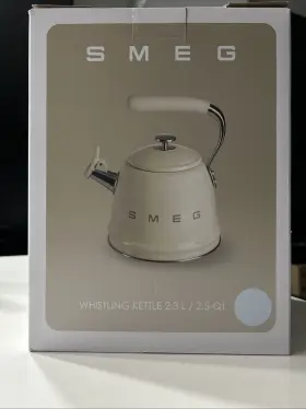 Cklw2001pb Smeg Whistling Kettle Retro-style Pastel Blue Brand New Sealed