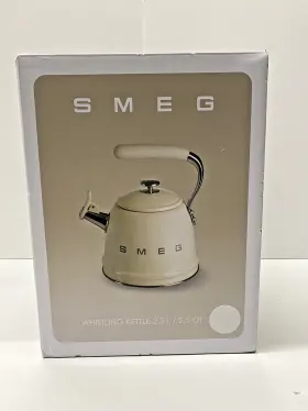 Cklw2001wh Smeg Stovetop Whistling Kettle White Glossy Retro 1950s Mid Century 2.4 Quart New