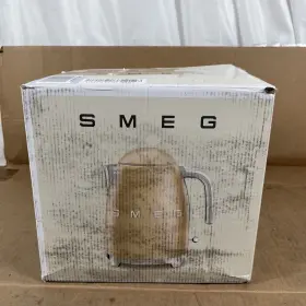 Klf03mchus Smeg 50s Retro Style Electric Water Kettle With Automatic Shutoff Removable Ba