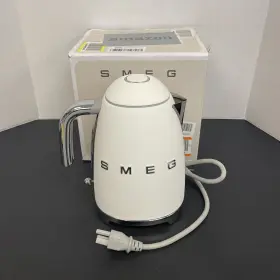 Klf04rduk Smeg 1.7l Variable Temperature Kettle - White -gently Used