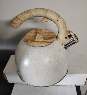 Social Chef 192598467911 Tea Pot Gray Speckled 2.5 Quart Wood Grain Handle Preowned
